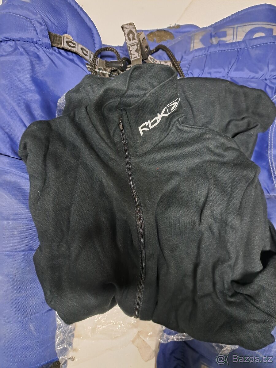 Hokejová výstroj - 4