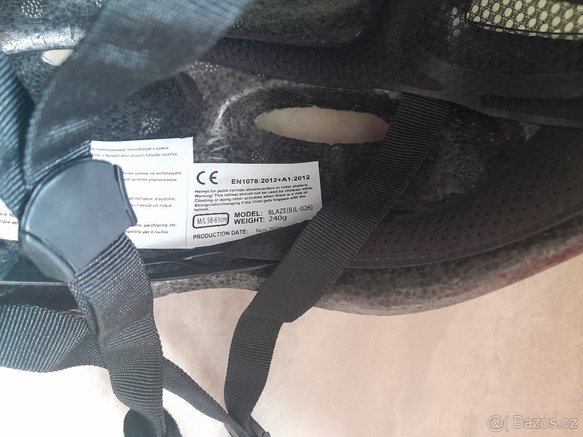 cyklistická přilba - NOVÁ - 4