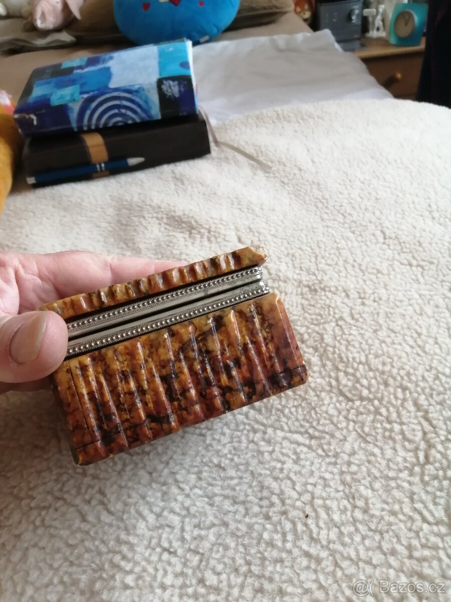 mramorová šperkovnice - 4