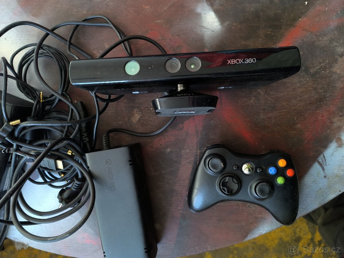 XBox 360 + Kinect - 4