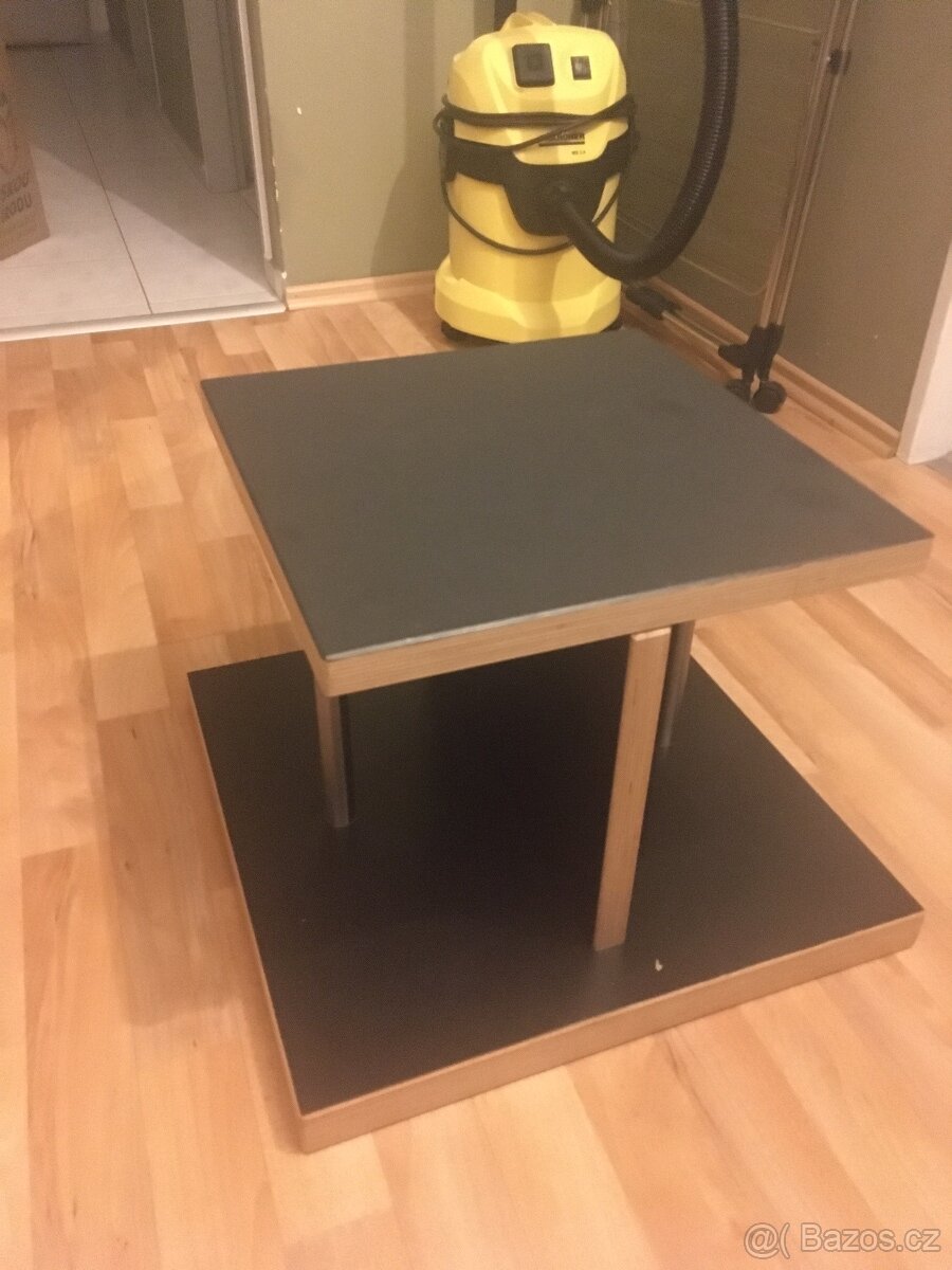 konferenční stolek - 4
