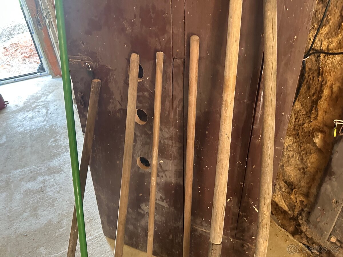 Staré nářadí mix - 4