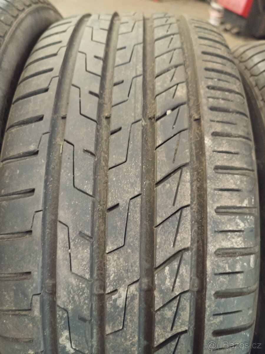 225/50/17 matador 98v - 4