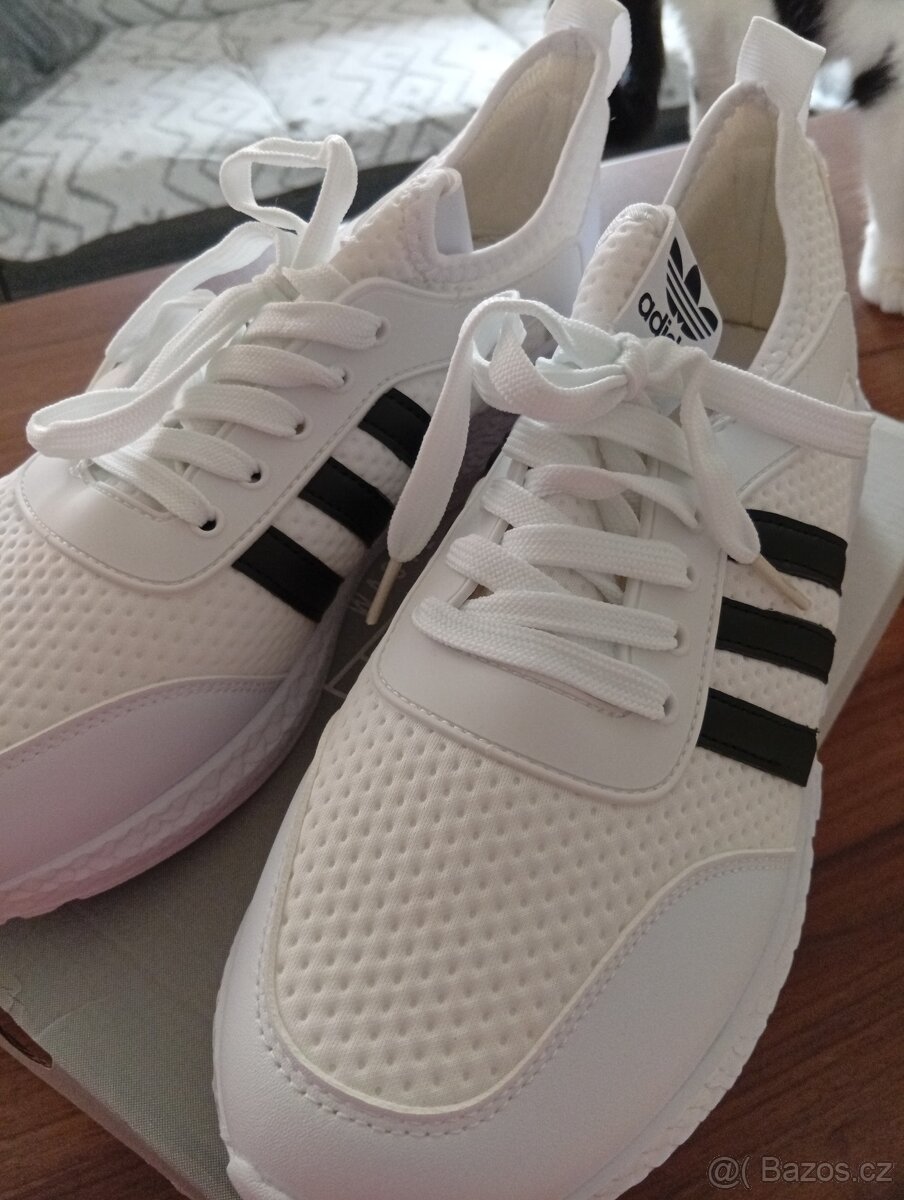 Adidas botasky nové - 4