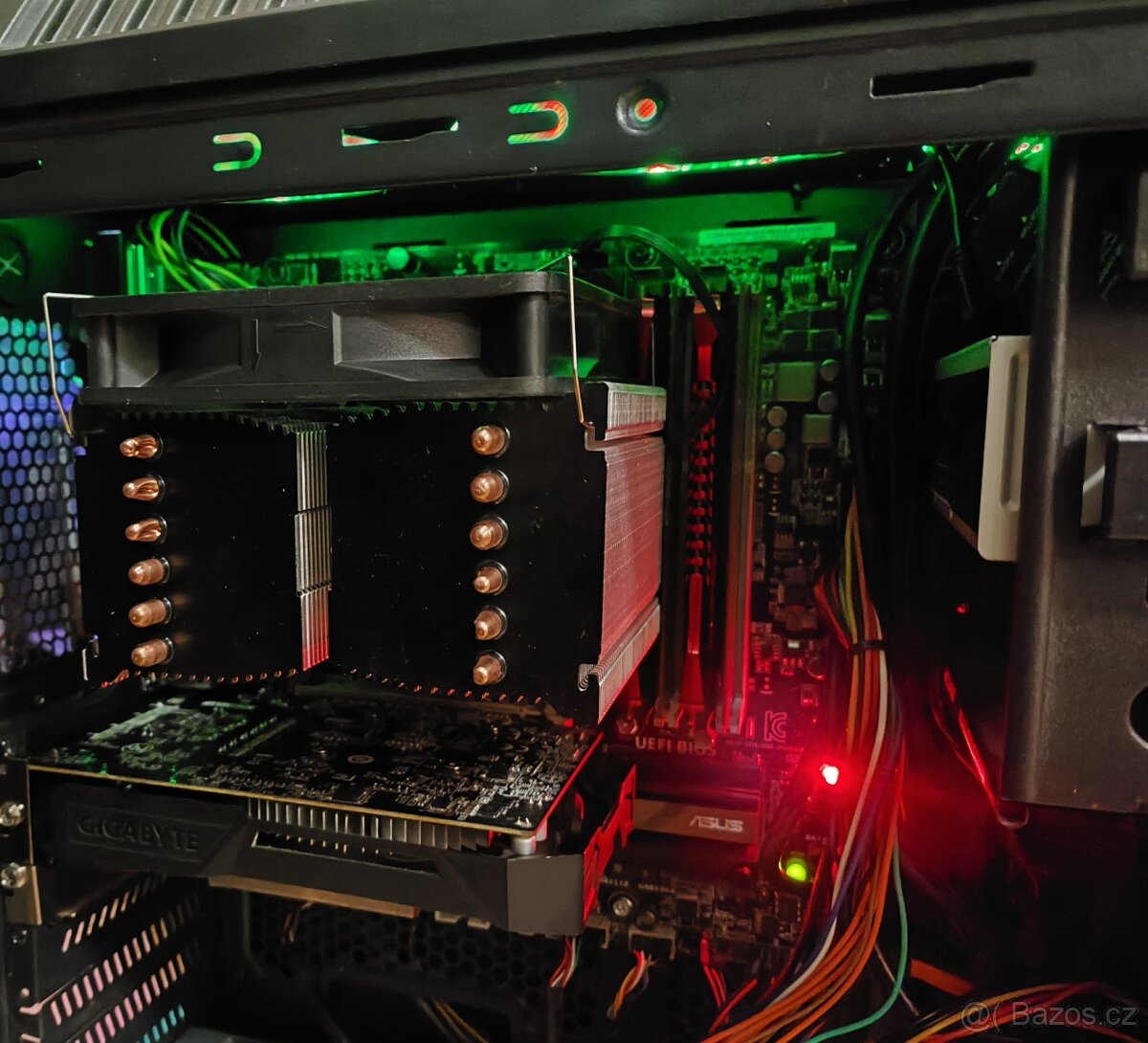 PC Intel i7 4790/SSD + HDD/16GB RAM/RADEON RX560 4GB + LCD - 4