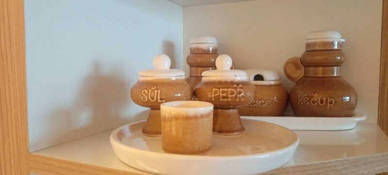 RŮZNÉ kořenky - 4