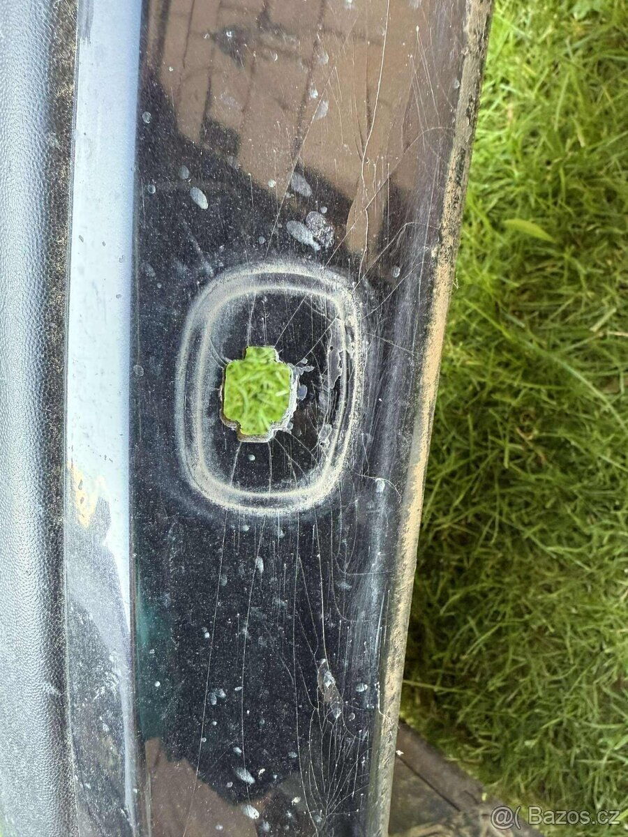 Octavia 1 přední nárazník - 4