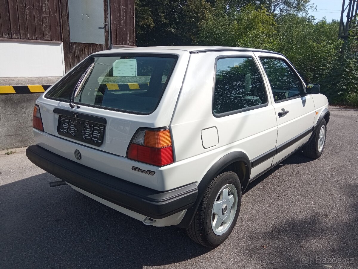 VW Golf 1.6 Rabbit - 4