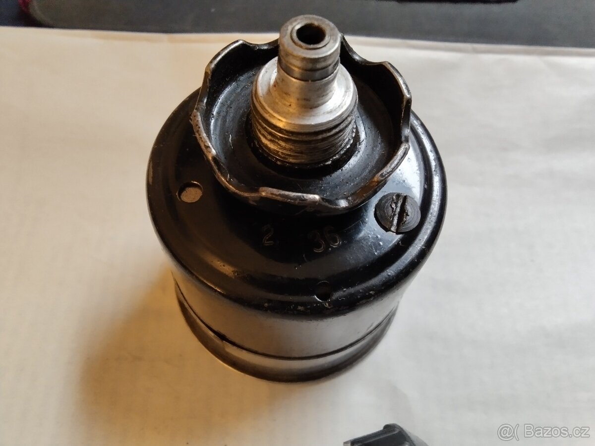 BMW R 2 - tachometr - 4