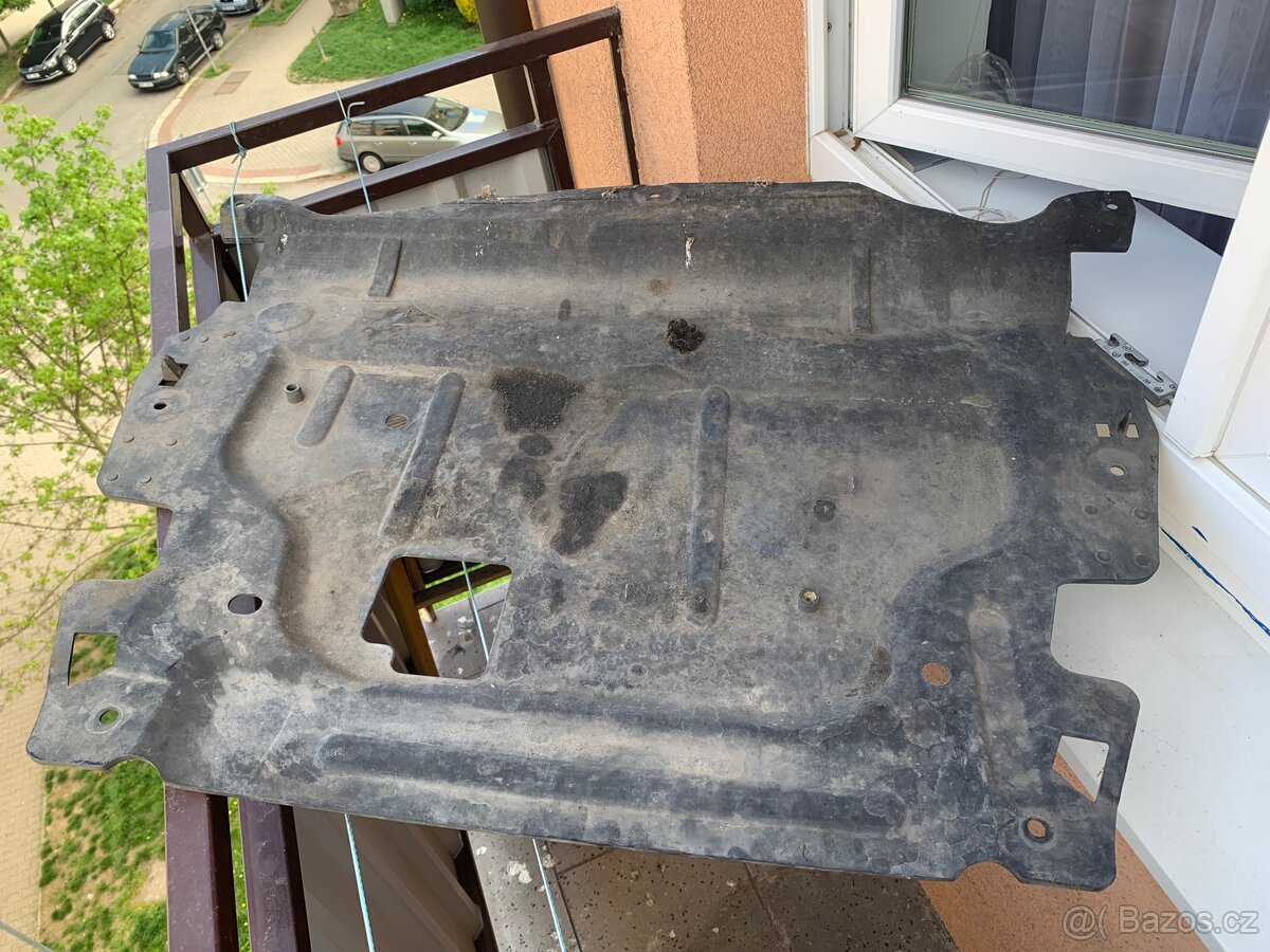 Spodní kryt motoru S-Max - 4