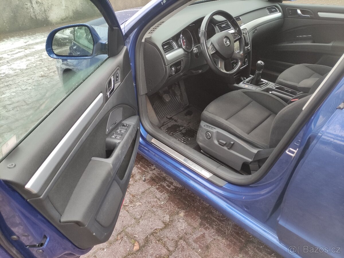 Škoda Superb 2.0 tdi - 4