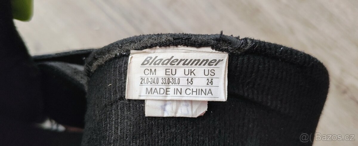 Nastavitelné brusle Rollerblade + přilba Specialized - 4