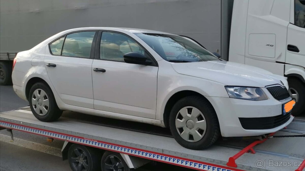 Bouraná Škoda Octavia 3 - 4