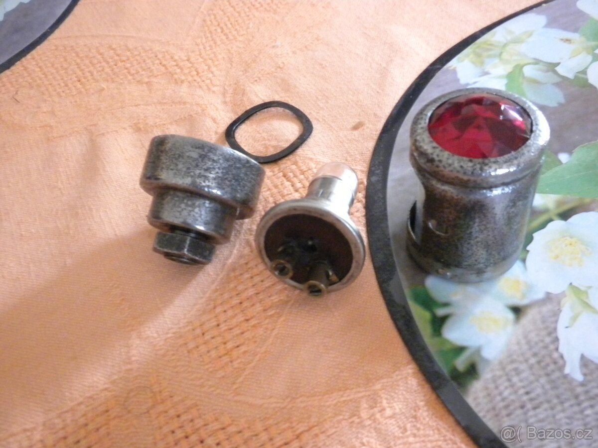 JAWA předválečná všechny modely zadní světlo plechové - 4