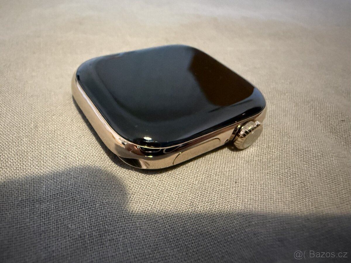 Apple Watch S10 42 mm Cellular Gold Titanium Case - 4