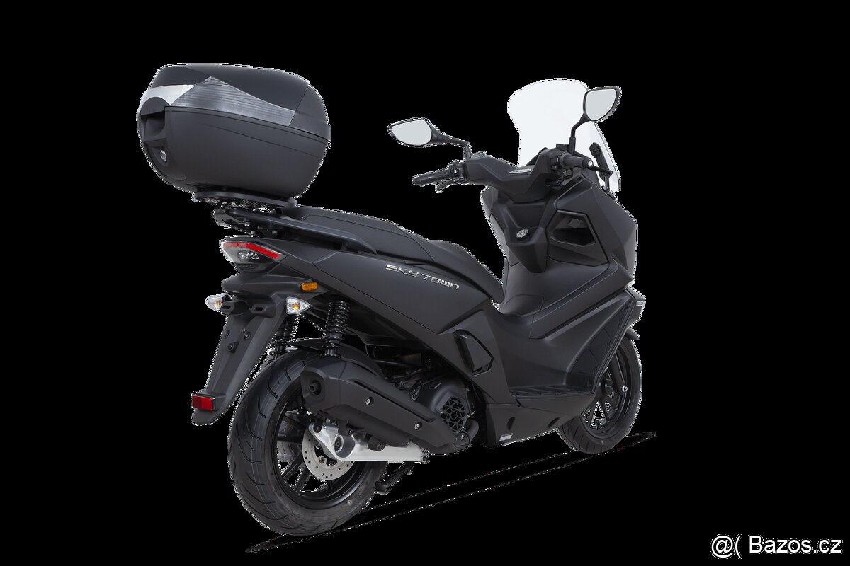 Kymco Sky Town 125i ABS Black model 2025 - 4