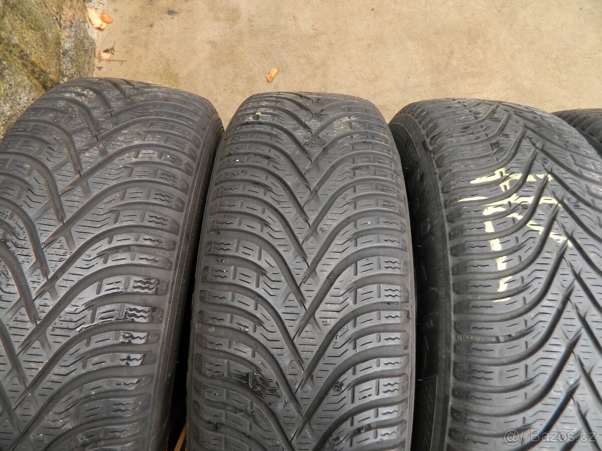 kola Dacia Dokker+zimní pneu r15+senzory tlaku - 4