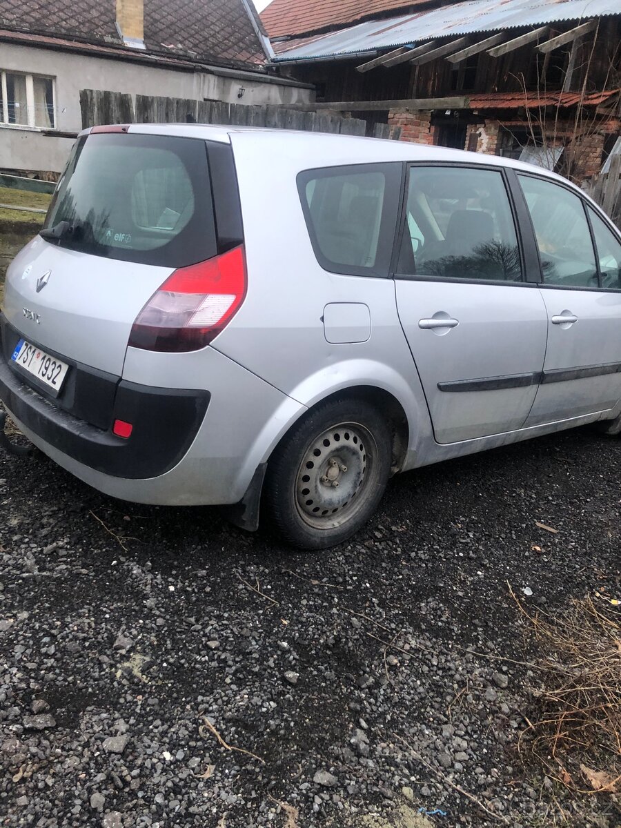 Auto při rychlém odběru - 4