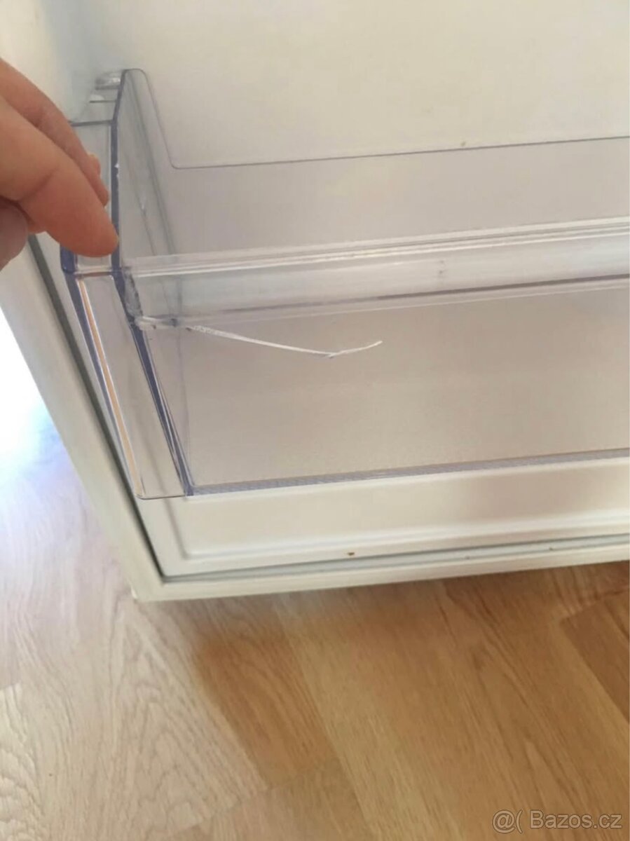 Lednice s mraźakem ECG - 4