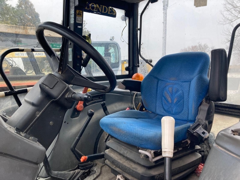 Traktor New Holland TL80 - 4