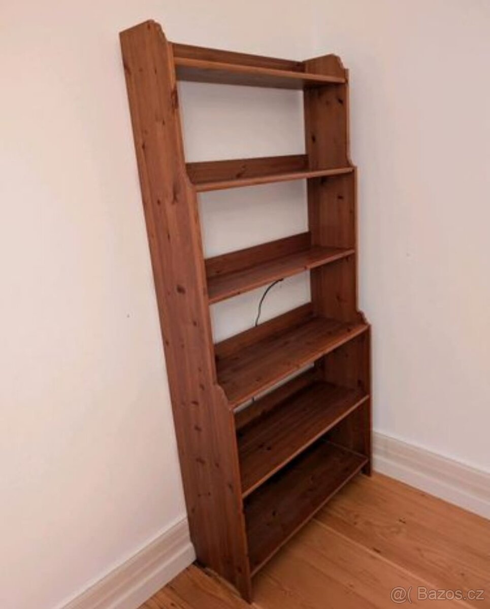 KNIHOVNA IKEA LEKSVIK - 4