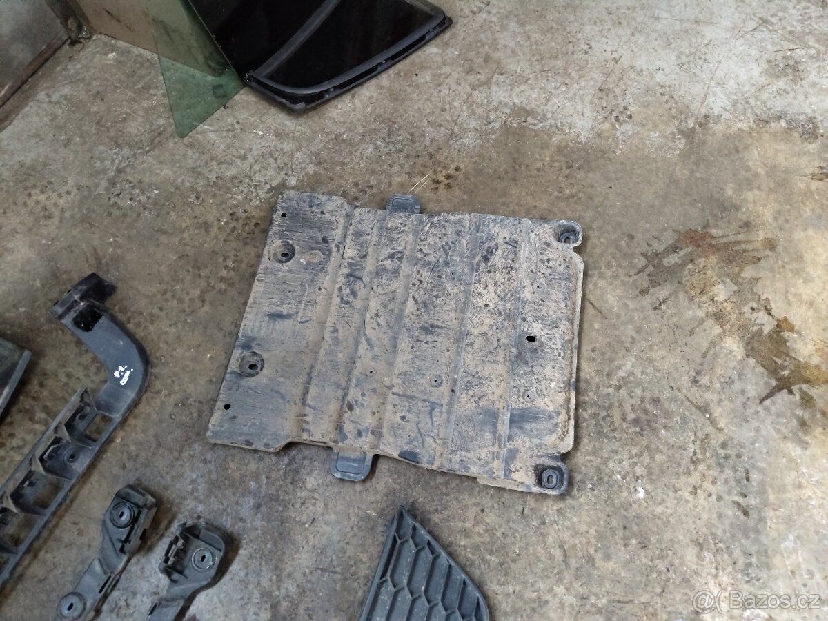 Plastové díly Octavia III RS - 4