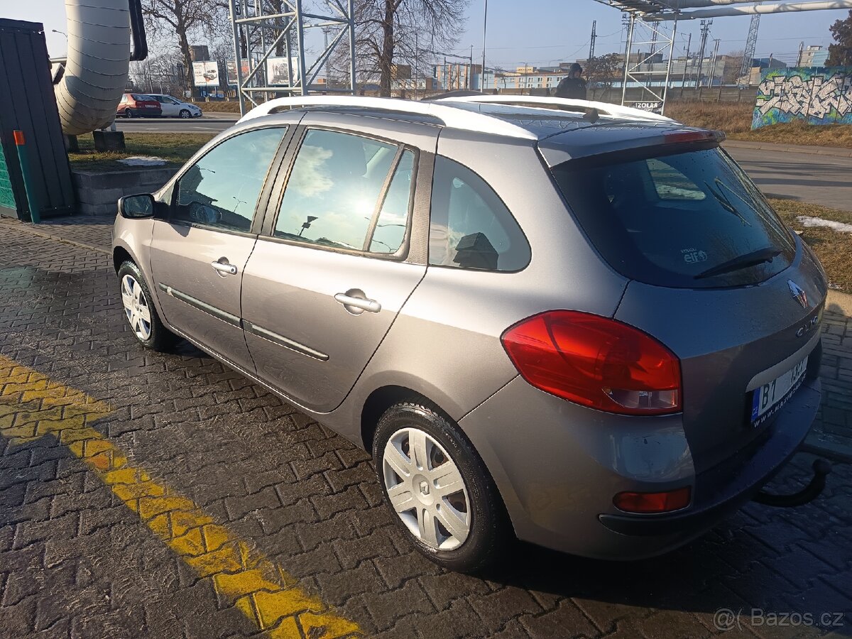 Renault Clio combi 1,2 74 kW - 4