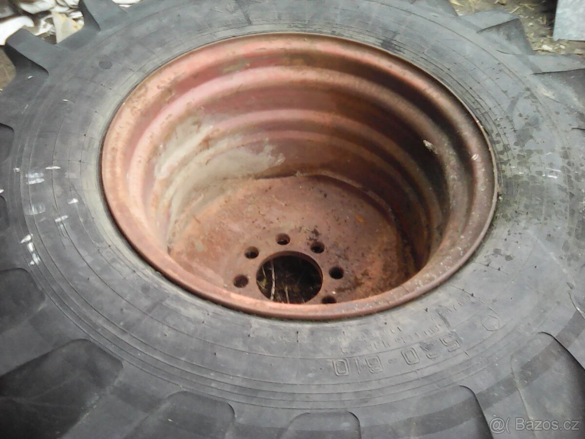 Prodám kola z kombajnu - 4
