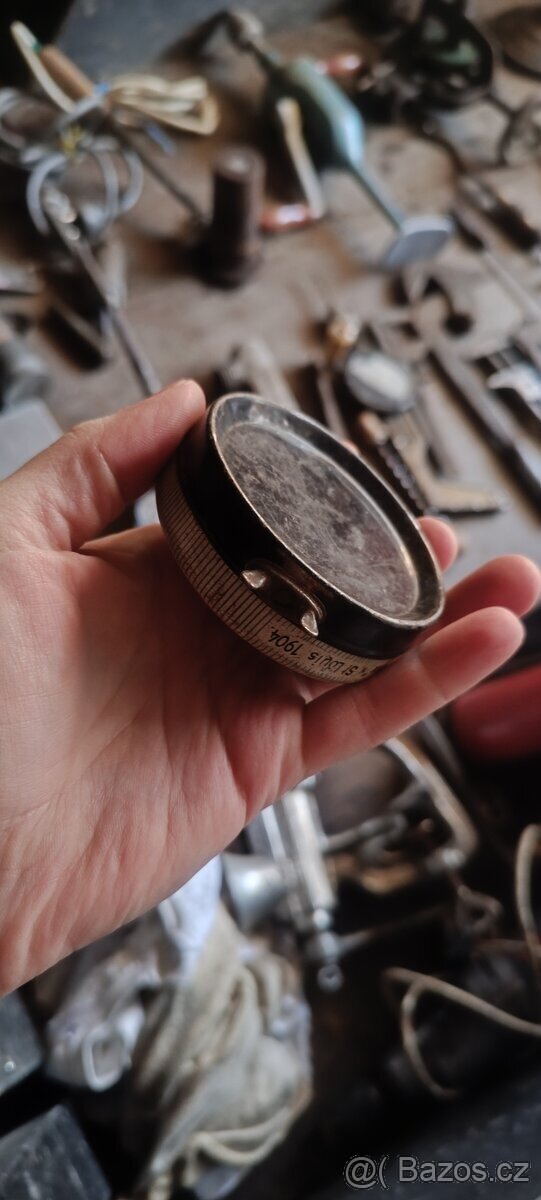 Staré nářadí, vrtačky a pod. - 4