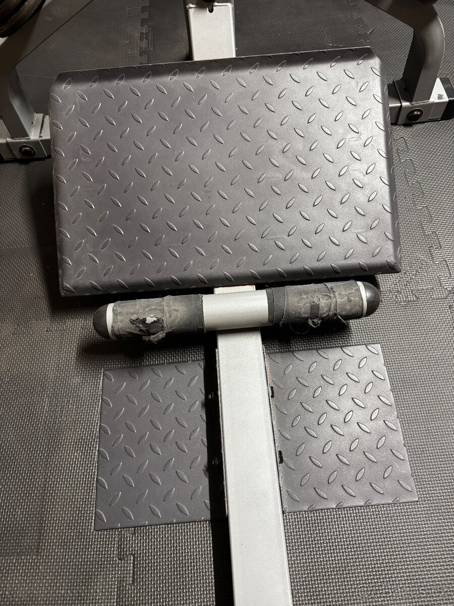 LEVERAGE SQUAT CALF MACHINE BODY-SOLID - 4