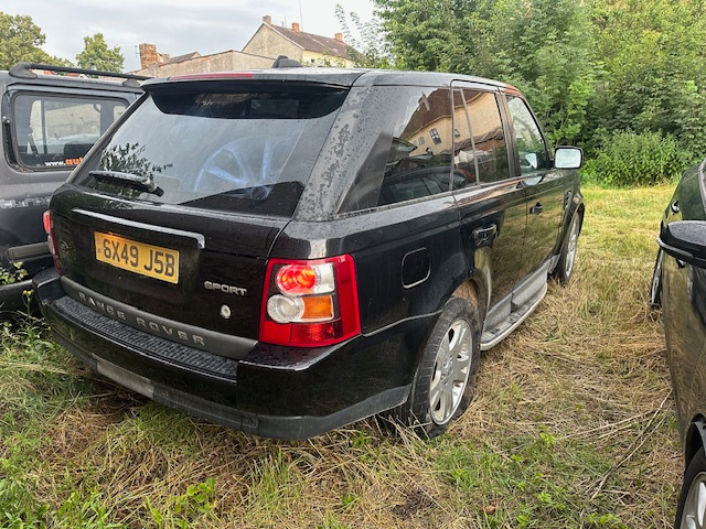 LAND ROVER RANGE ROVER SPORT 2.7 TD HSE