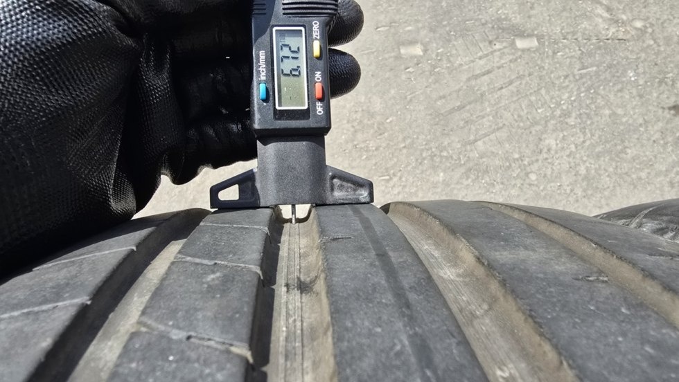 Letní pneu 225/45/17 Dunlop - 4