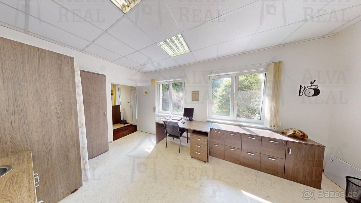 Pronájem nebytových prostor ideálních pro obchod nebo slu... - 4