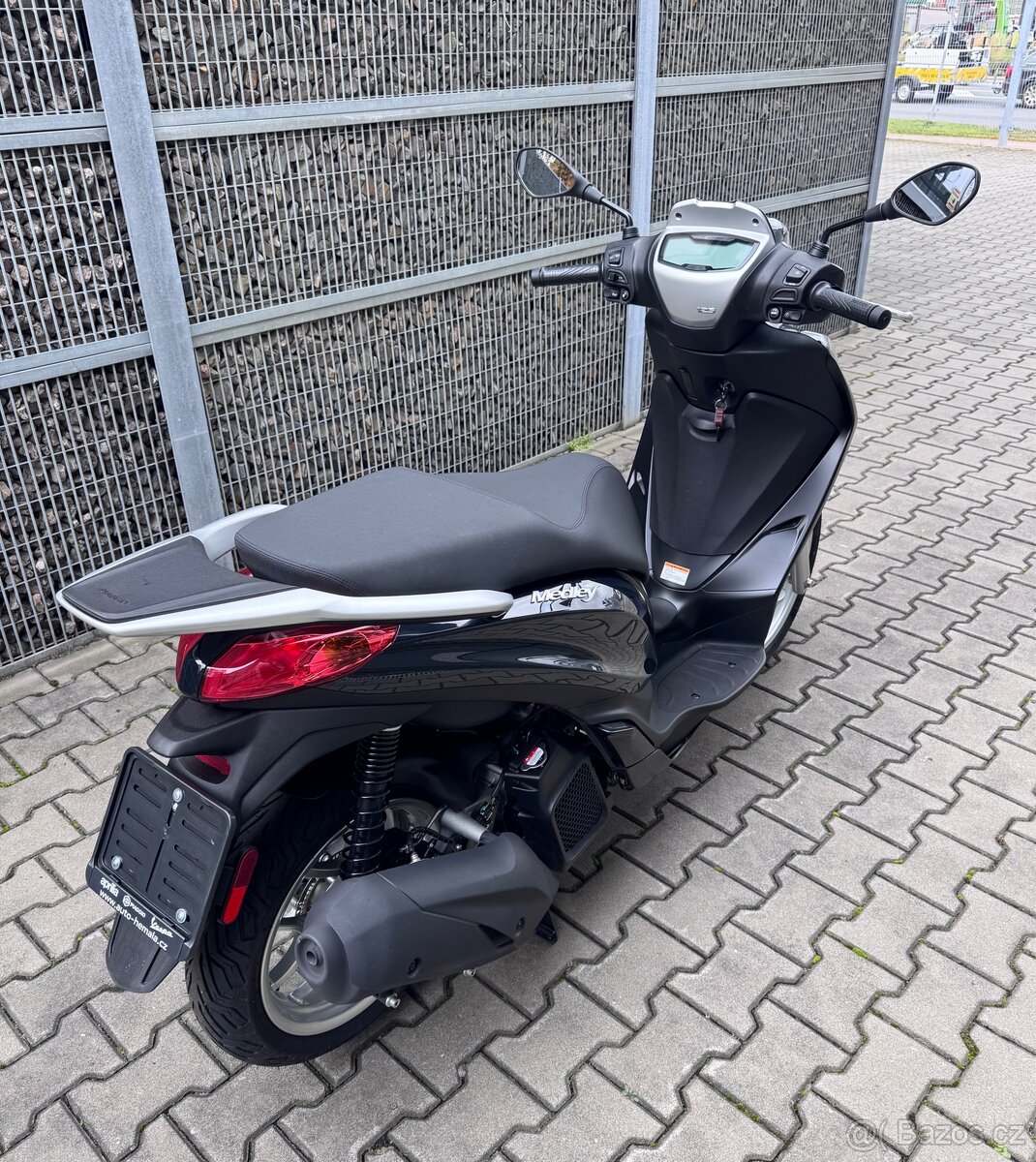 Piaggio Medley 125 Nero Abisso - 4