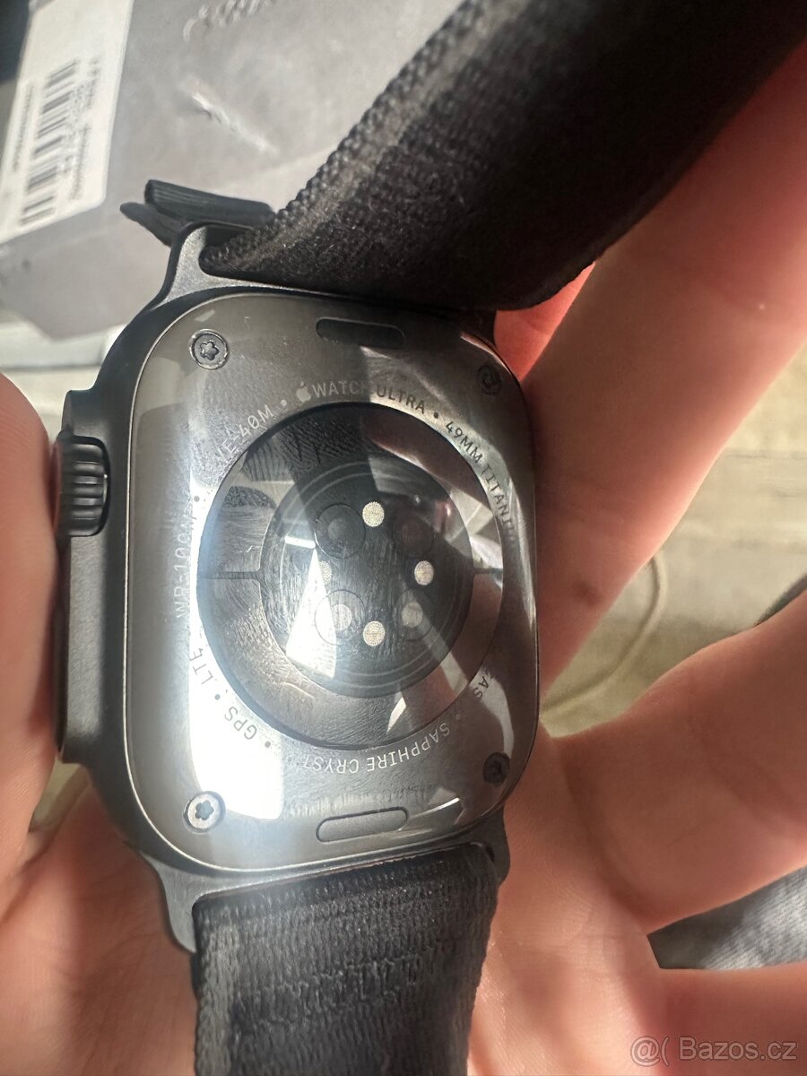 Apple Watch Ultra 2 BLACK - 4