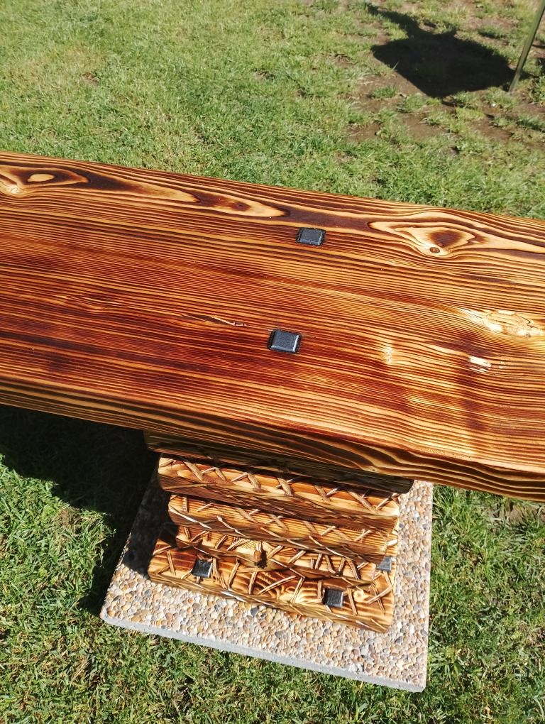 Výjimečné rustikální posezení z masivu ruční výroby pro 6 - - 4