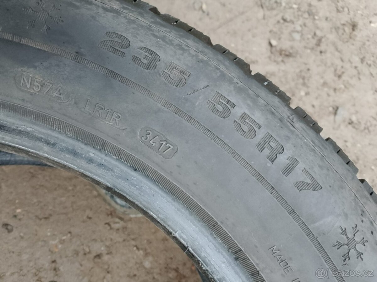 235/55/17 99v Dunlop - zimní pneu 2ks - 4