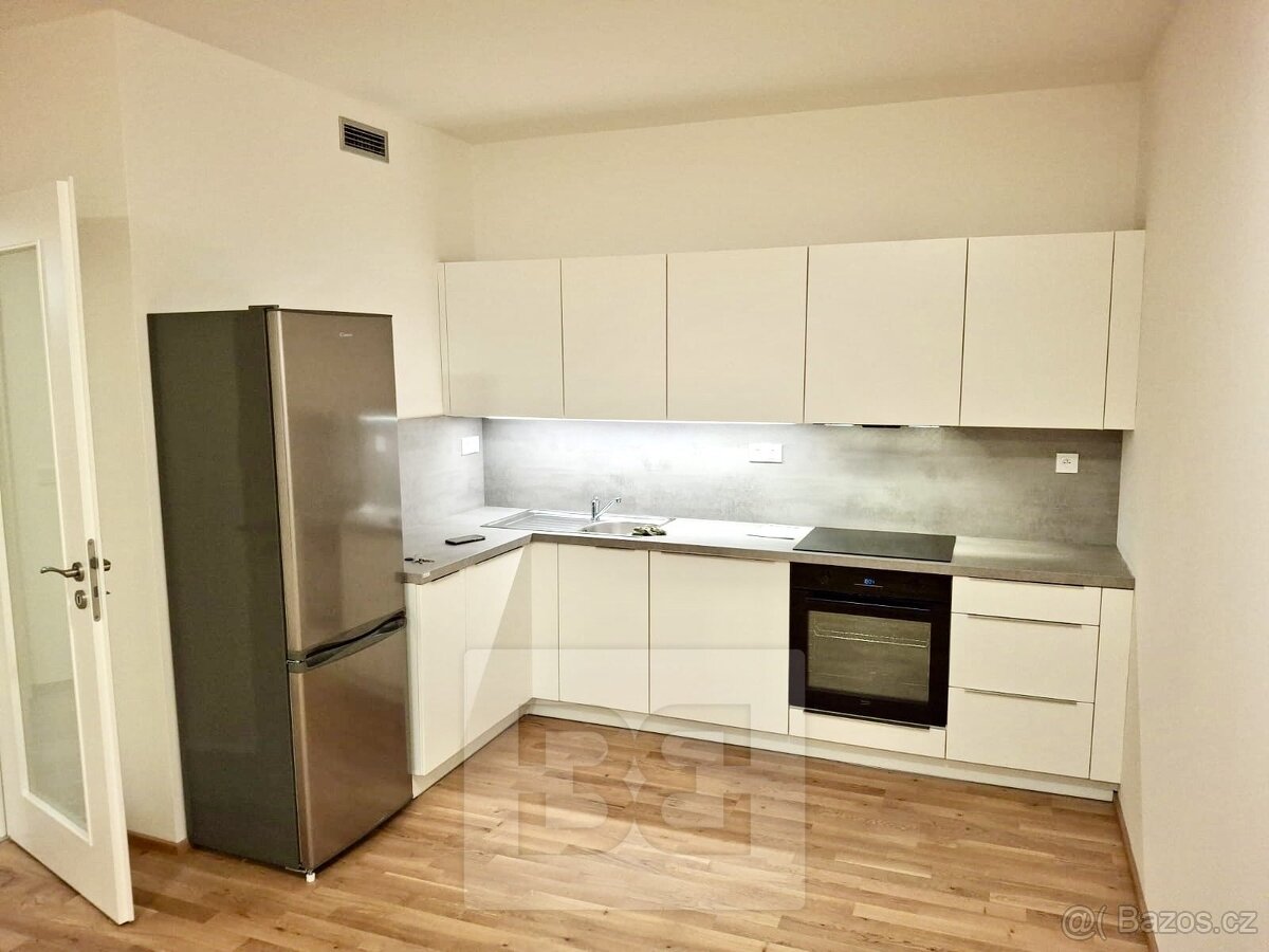 Pronájem byty 2+kk, 70 m² - Praha - Modřany, ev.č. N08645 - 4