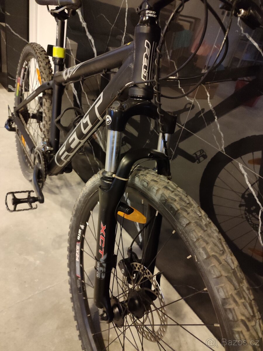 Krásné horské kolo FELT - 4