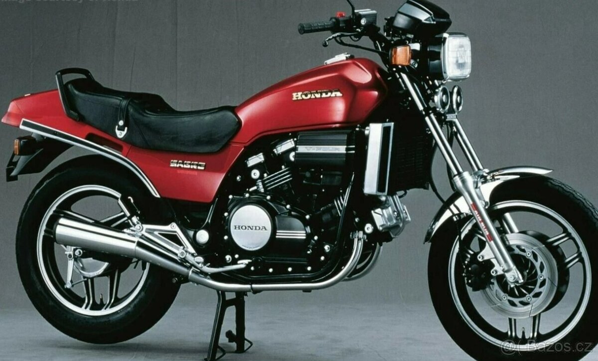 Honda VF750S Sabre V-Four - 4