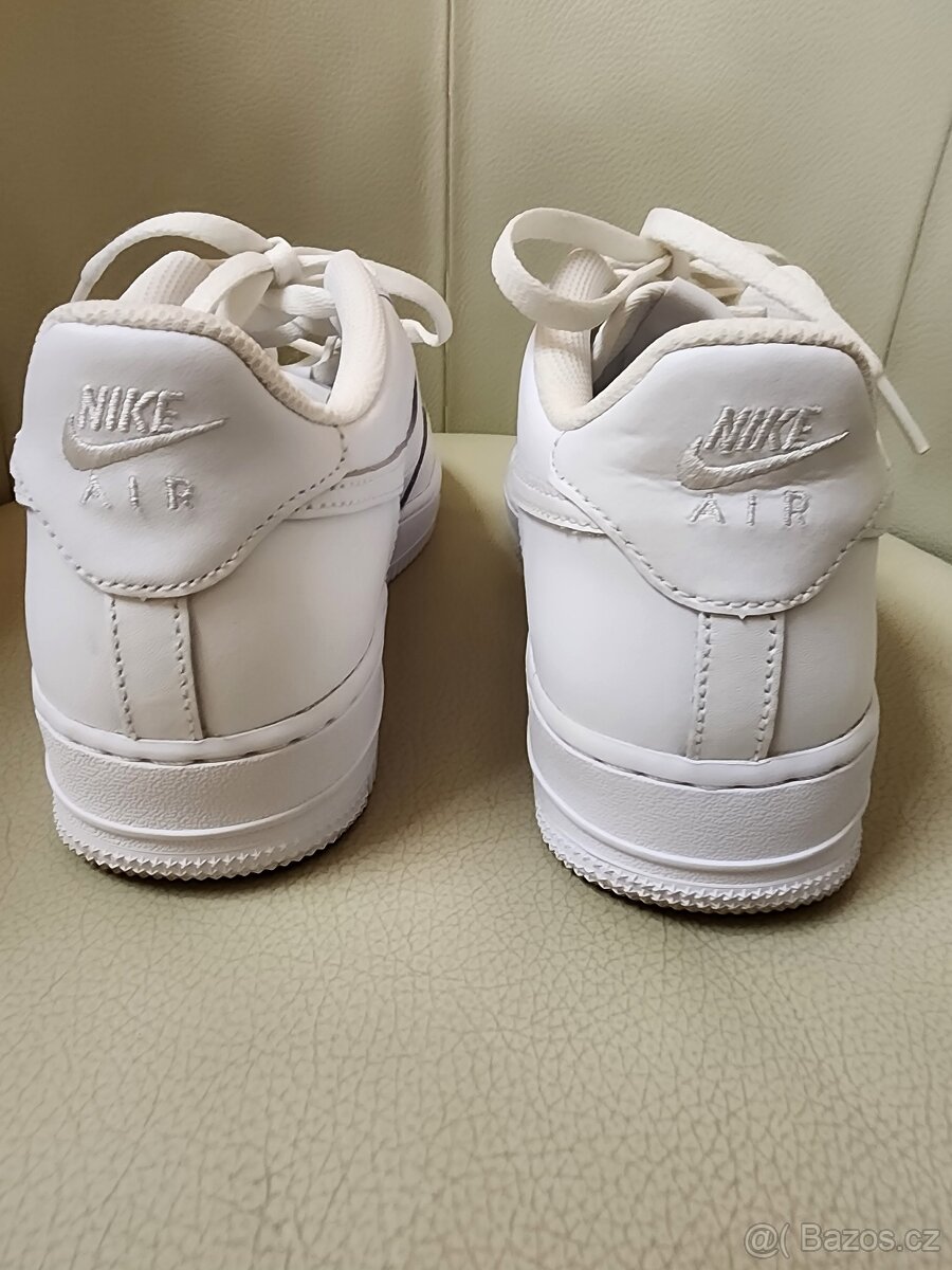 Nike Air Force 1 Low, bílé, velikost 40 - 4