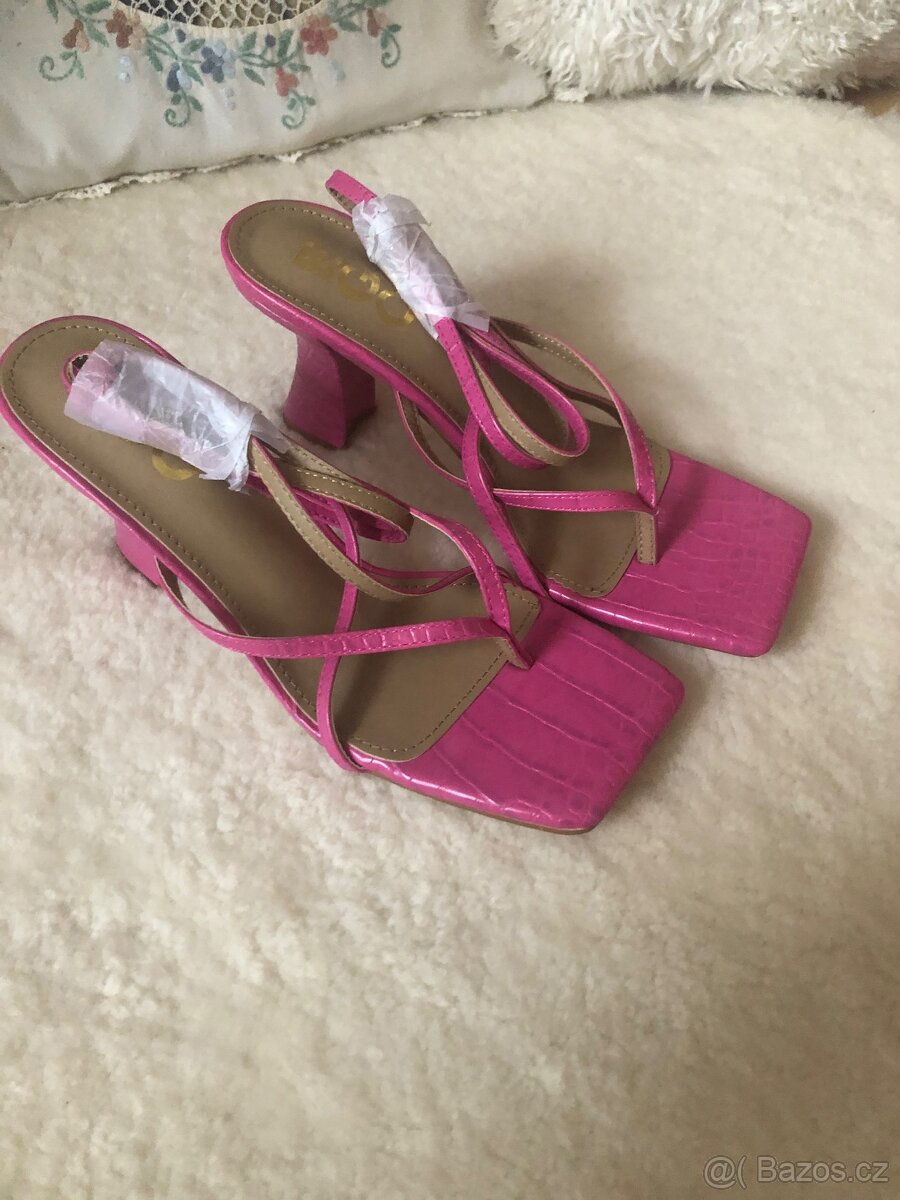 Letní sandalky - EGO Mateo Strappy Low Block - 4