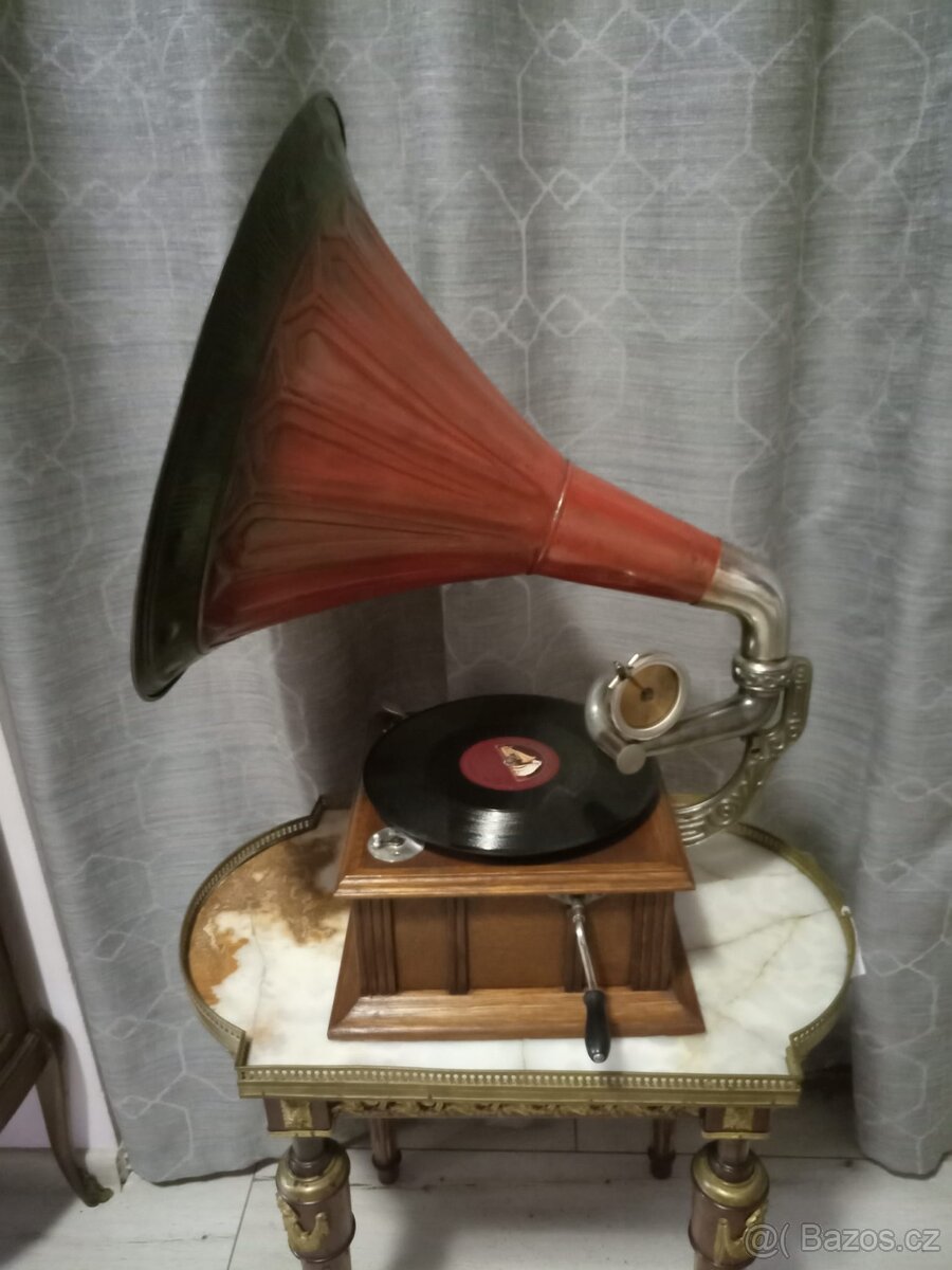 Gramofon s troubou - 4