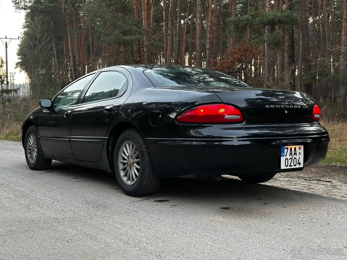 Chrysler Concorde 3.2 LXi - 4