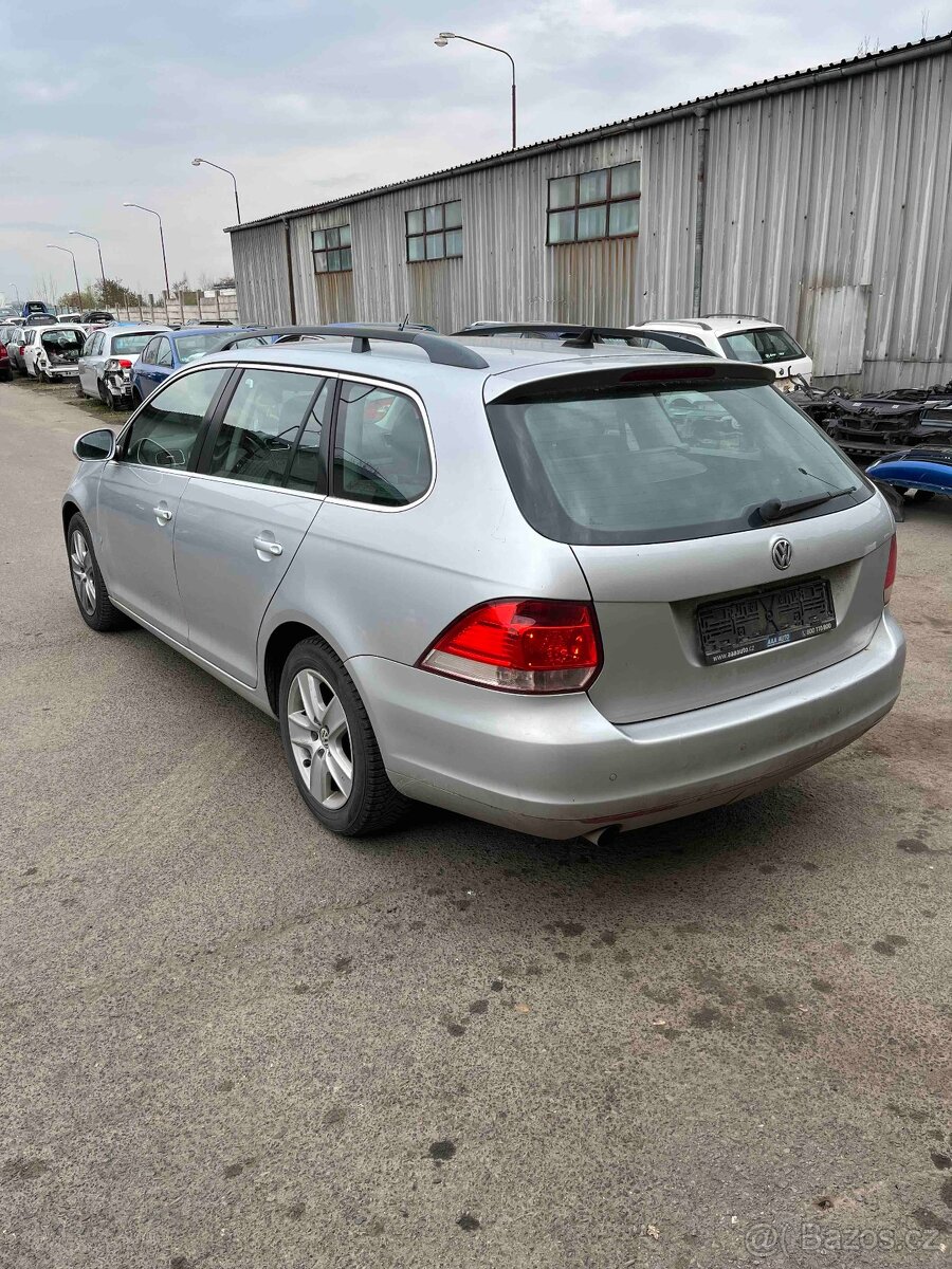 Volkswagen Golf Variant TDI - 4