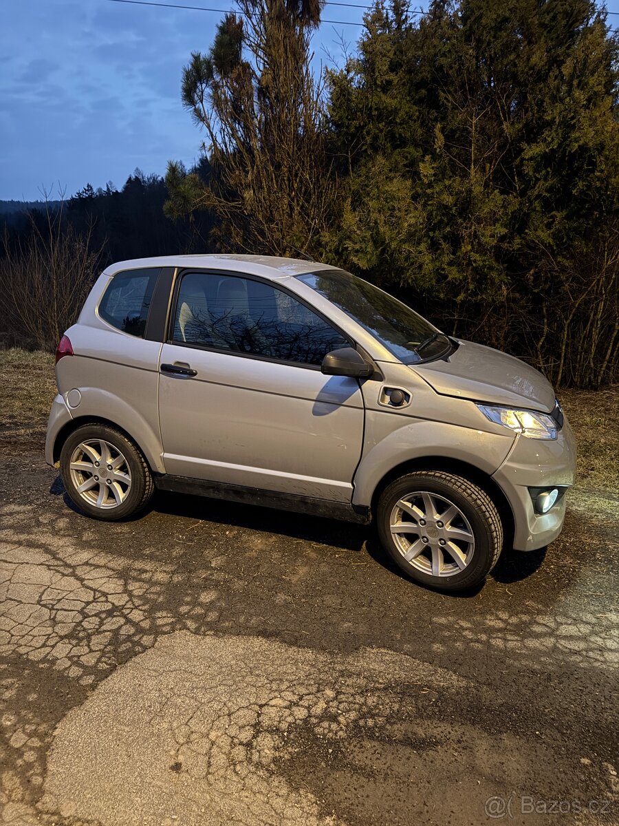 Aixam E-City - 4