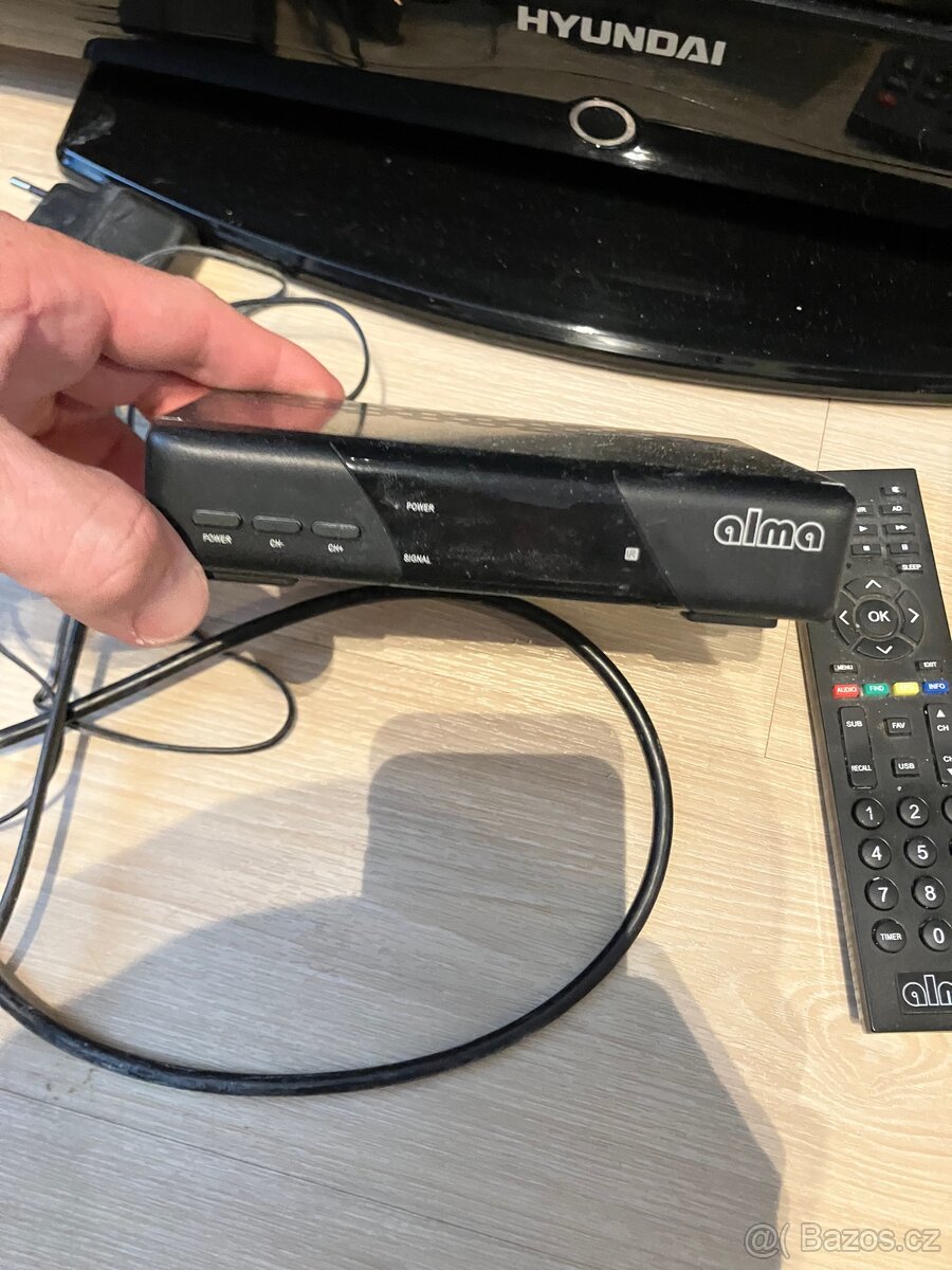 Televize Hyundai (66 cm) + setobox - 4