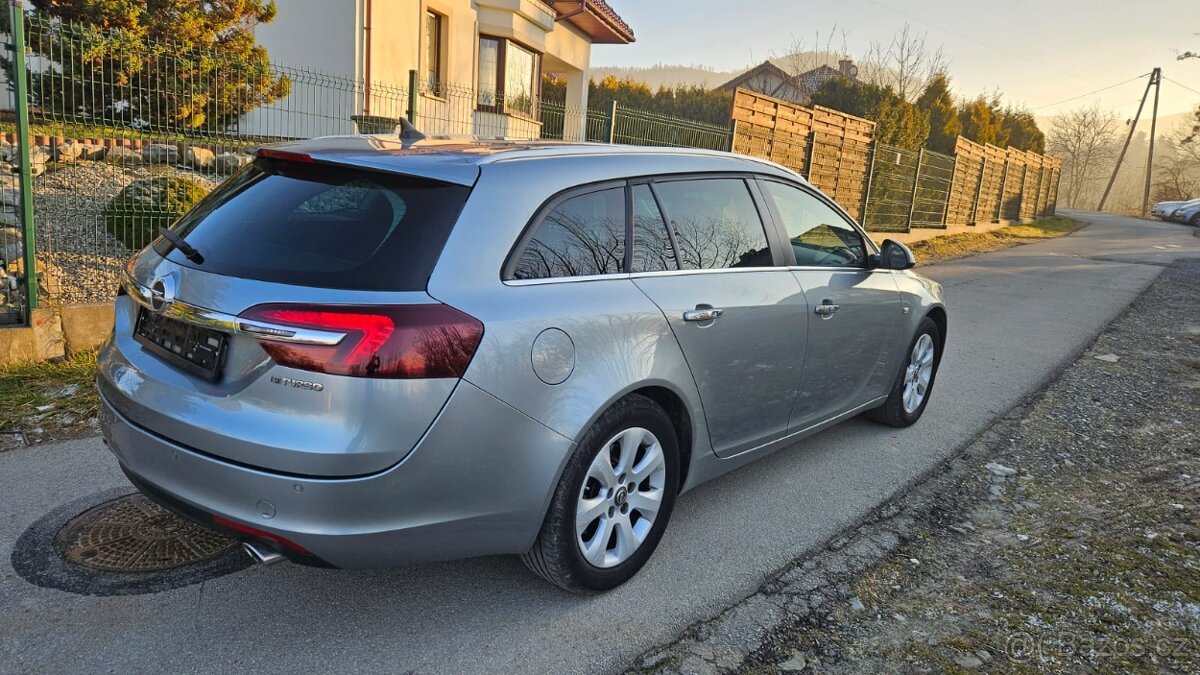 OPEL INSIGNIA sport TOURER 2.0 CDTI 143KW 200 HP rok 2014 - 4