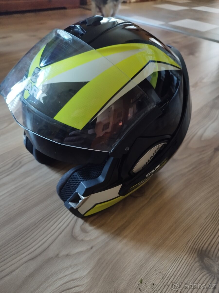 Překlopná přilba Shark - 4