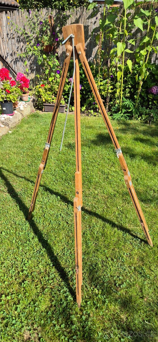 Starý malířský stojan - 4